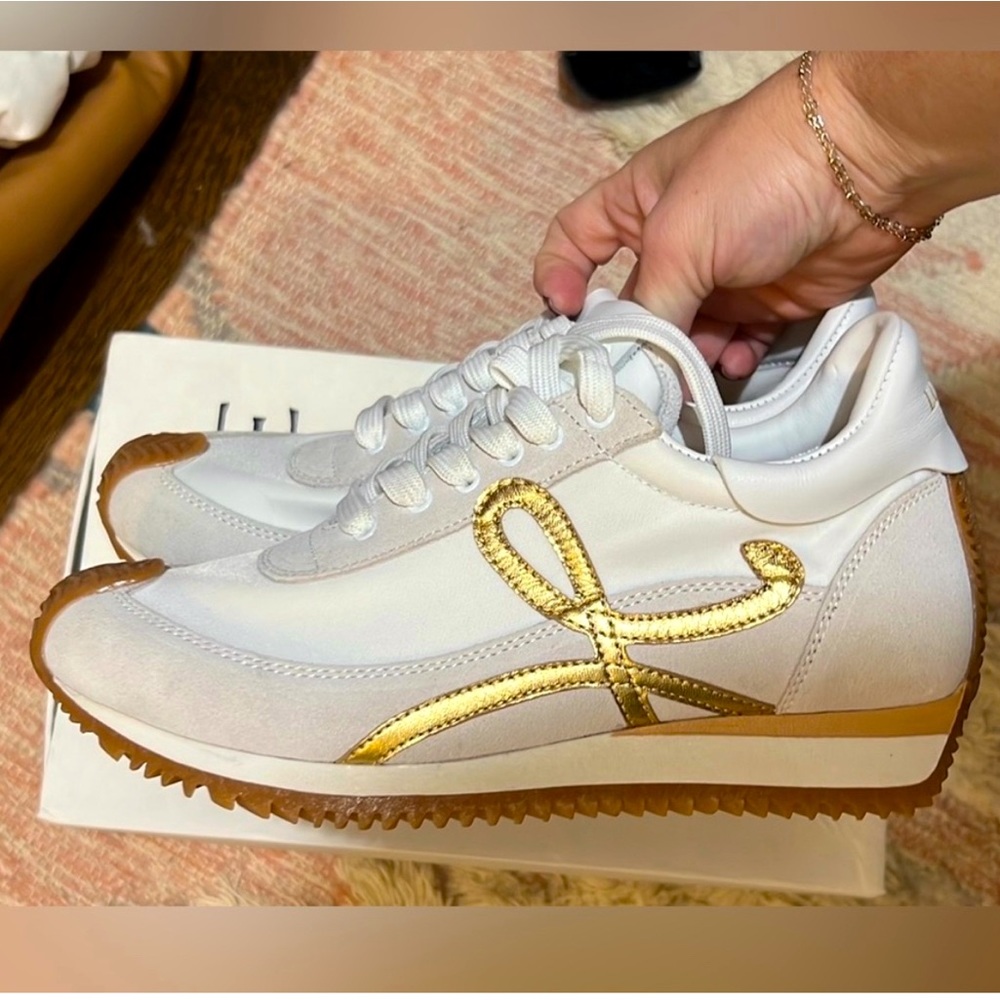 Loewe size 37